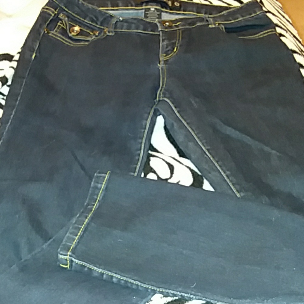 Women Jean by Celebrity pink size 9